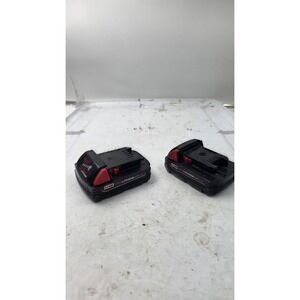 set 2 Milwaukee M18 Battery 1.5Ah 48-11-1815 18V  Red Lithium Ion